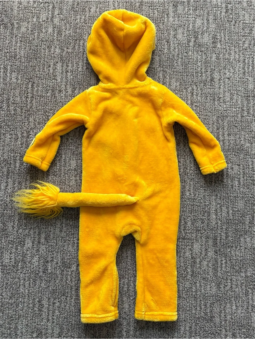 Baby Disney Lion King Simba costume size 18 months one piece